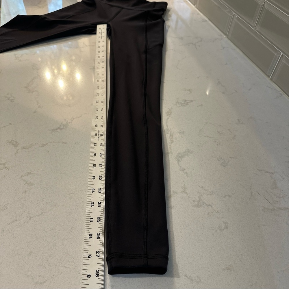 Lululemon Invigorate High-Rise Tight 28" Black size 2 - Picture 11 of 14